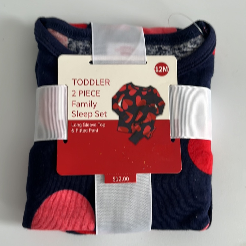 NWT Toddler Hearts Valentines Day Pajama Set- Long Sleeve & Pants